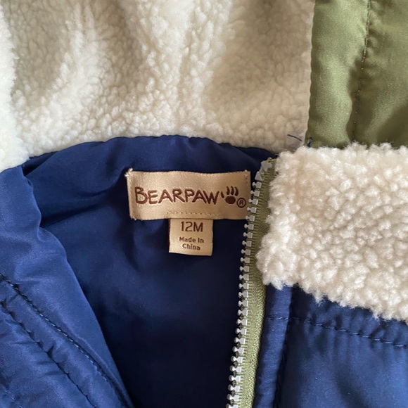 Two vests - Picture 3 of 3